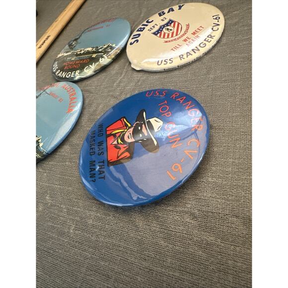 1982 USS NAVY RANGER VINTAGE PINS (4) - Picture 8 of 10